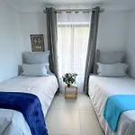 Kalk Bay Stylish 2Bed-Pool&Patio - 33